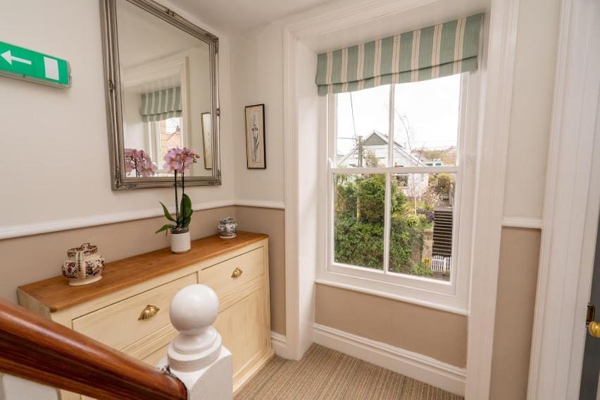 Brookdale House Holiday home *